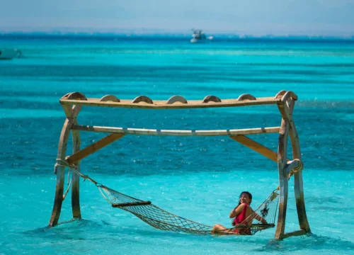 Orange Bay sau Paradise Island – Ce insulă să alegi? Ghidul complet pentru turiștii care vizitează Hurghada