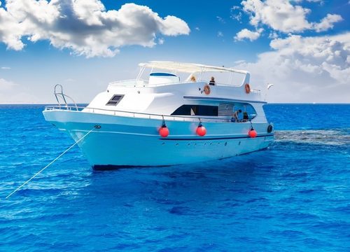 Excursie privată cu barca în Egipt – Merită să alegi o experiență exclusivă?